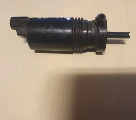 Volvo V50 Headlight washer pump 1012353