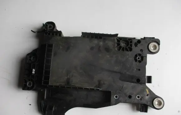 BMW X4 F26 Battery box tray 7641798