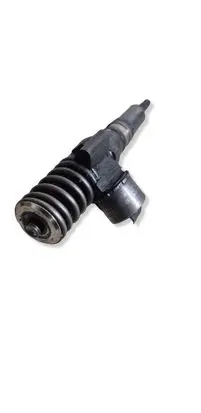 Volkswagen Touran I Fuel injector 03G130073B