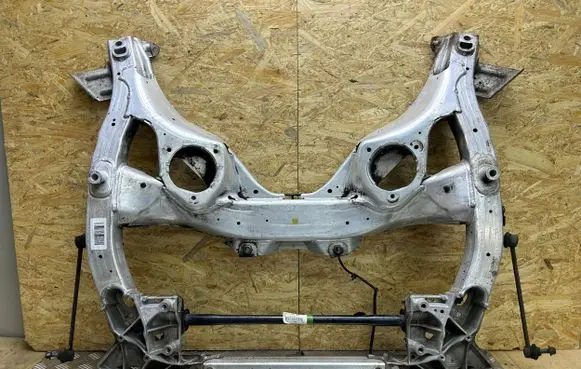 BMW 5 F10 F11 Front subframe 6778374 6778373 6778375