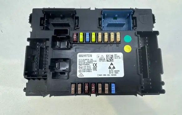 Fiat Tipo Fuse module 00521977270