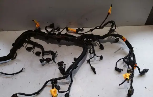 Mercedes-Benz E W212 Engine installation wiring loom A6511508533