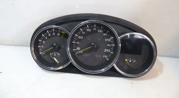 Renault Fluence Clock 