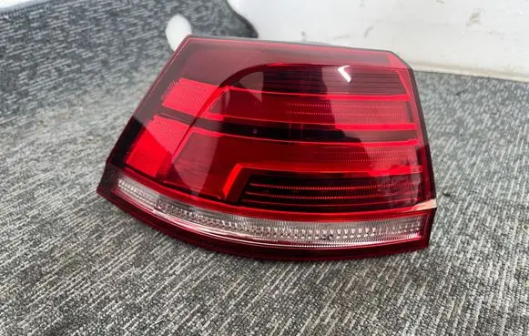 Volkswagen Golf VII Rear/tail lights set 5G9945095E 90124296