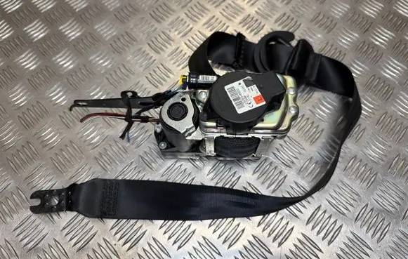 Volkswagen PASSAT B8 Front seatbelt 626346600