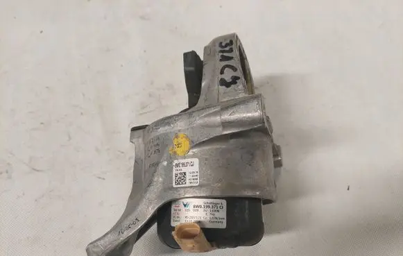 Audi A4 S4 B9 Engine mount bracket 8W0199371CJ