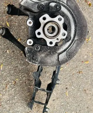 BMW 5 G30 G31 Front wheel hub spindle knuckle 621654 6861125