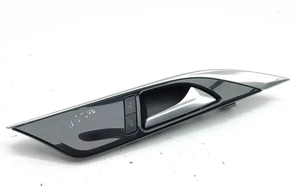 Infiniti Q30 Front door interior handle 809145DA001
