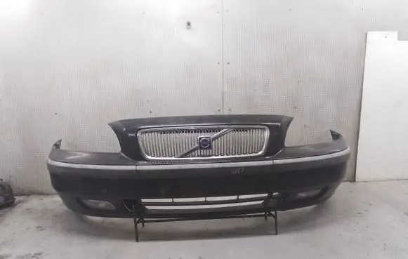 Volvo V70 Front bumper