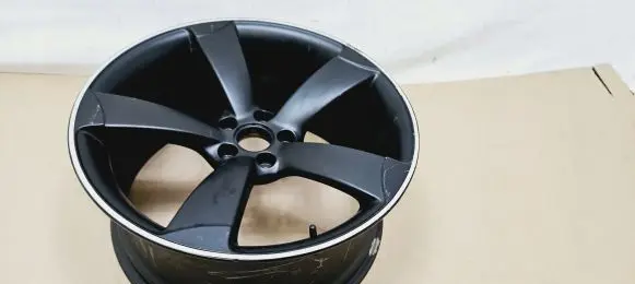Audi A5 8T 8F R20 alloy rim 8T0601025DH