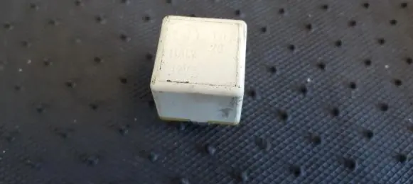 Renault Laguna I Other relay