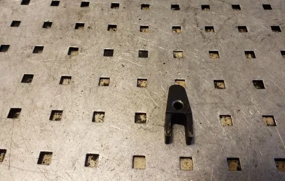 Mercedes-Benz ML W163 Fuel Injector clamp holder
