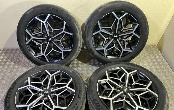 R19 alloy rim