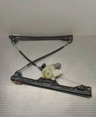 Citroen C4 II Picasso Front door window regulator with motor 9675924680 C06447103