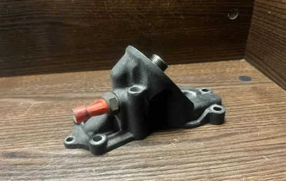 Citroen Jumper Oil filter mounting bracket 504048186