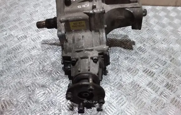 Hyundai Santa Fe Gearbox transfer box case 