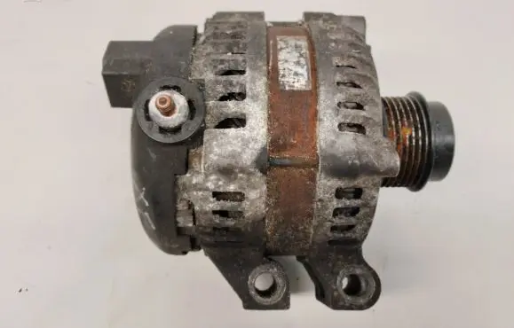 Jaguar XF X250 Generator/alternator 8X2310300CB