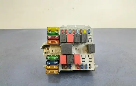 Lancia Ypsilon Fuse box set 51724661