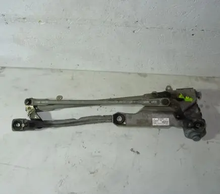 Ford Fiesta Front wiper linkage and motor 8A61-17500-AG