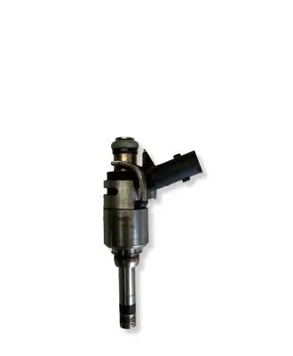 Hyundai Tucson TL Fuel injector 353102B370