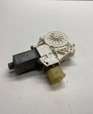 BMW M4 F82 F83 Rear door window regulator motor 70460310 985158102