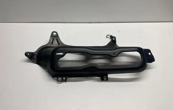 Chevrolet Camaro Tail light part 2051R422