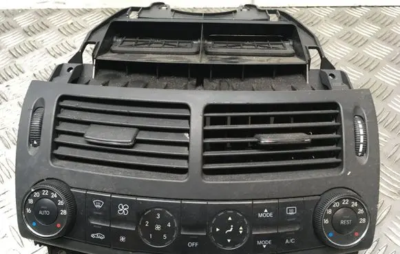Mercedes-Benz E W211 Climate control unit 2118300490 00034505 A2118203715