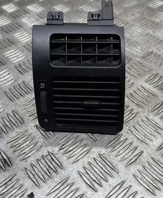 Volkswagen Touran I Dashboard side air vent grill/cover trim 251030323