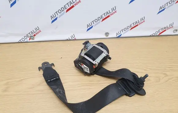 BMW 5 GT F07 Front seatbelt 7233509 72117233509