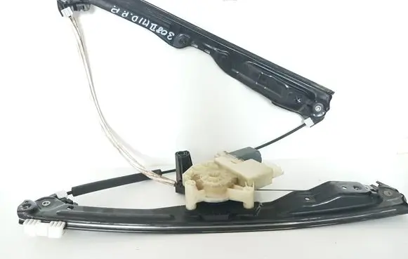 Peugeot 308 Front door window regulator with motor 9678189780