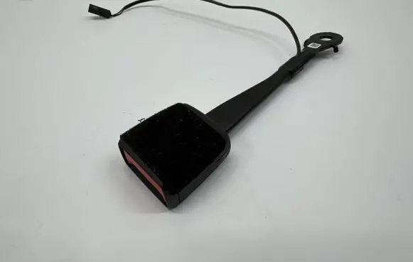 Cupra Leon Front seatbelt buckle 8Y0857755
