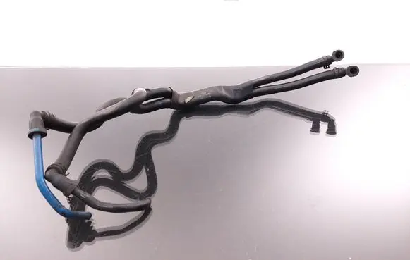Volkswagen Phaeton Fuel line pipe 07Z130295B