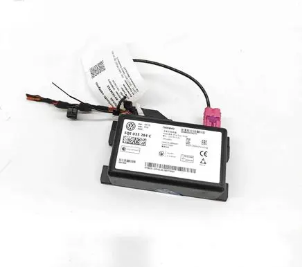 Volkswagen Golf VII Bluetooth control unit module 5QE035284C