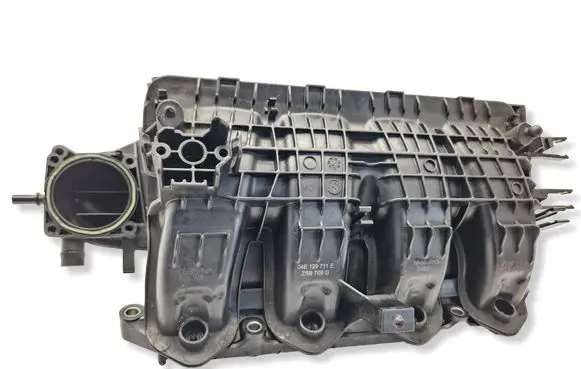 Volkswagen Golf VII Intake manifold 04E129711E ZSB709G