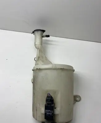 Windshield washer fluid reservoir/tank