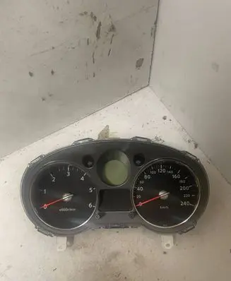 Nissan X-Trail T31 Speedometer (instrument cluster) JG62A