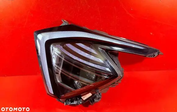 KIA Sportage Headlight/headlamp R292112010