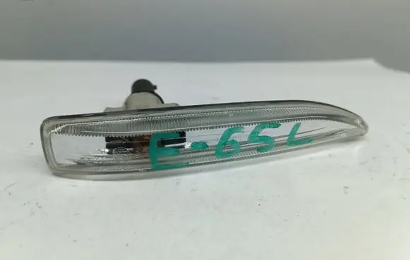 BMW 7 E65 E66 Front fender indicator light 7164757 63137164757