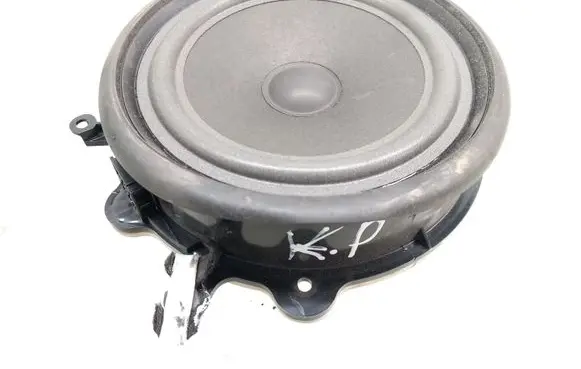 Audi A4 S4 B7 8E 8H Front door speaker 8E0035411