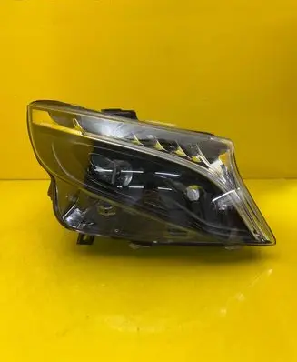 Mercedes-Benz V Class W447 Headlight/headlamp A4479063301
