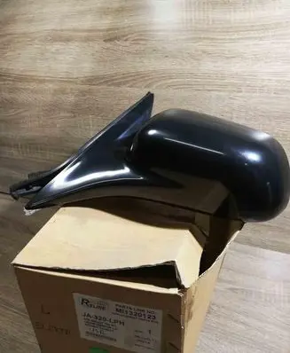 Mitsubishi Galant Front door wing mirror part MI1320123 JA320LPH