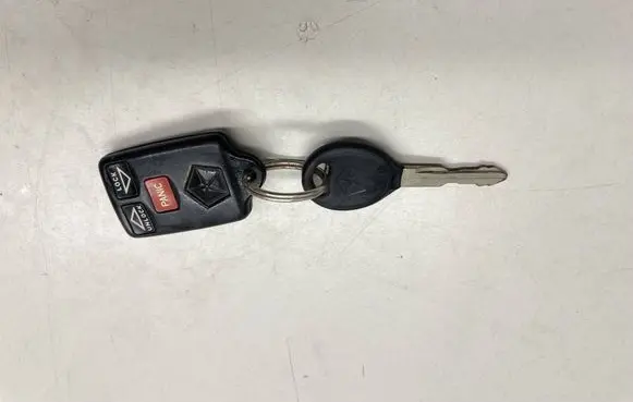 Jeep Cherokee Ignition key/card 04686366