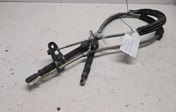 Volkswagen Golf IV Gear shift cable linkage 1J0711266B 1J0711265B