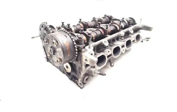 Toyota Prius (XW20) Engine head 1110121061