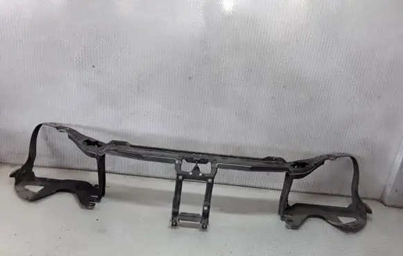 Mercedes-Benz S W220 Radiator support slam panel