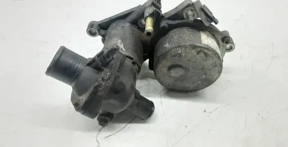 Ford Mondeo Mk III Vacuum pump XS7Q2A451BH