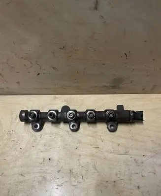 Renault Trafic II (X83) Fuel main line pipe 0445214251 H8200839258 H8200610764