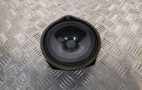 Honda HR-V Front door speaker 684262