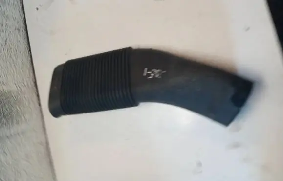 BMW X6 E71 Air intake duct part 7555124
