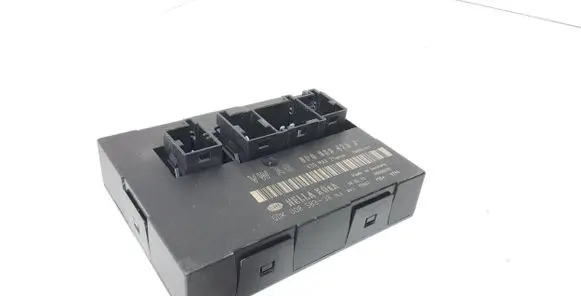 Audi A3 S3 8P Comfort/convenience module 8P0959433J 5DK00858338